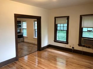 2433 Emerson Ave S APT 3, Minneapolis, MN 55405