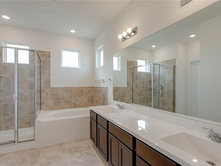 224 Montauk Loop — Photo 23