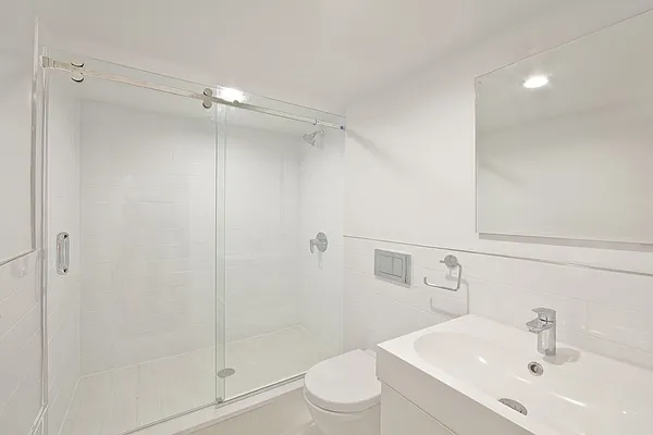 Rented by Bold New York | media 12