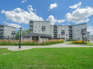 2001 Bonnymede Dr #116, Mississauga, ON L5J4H8