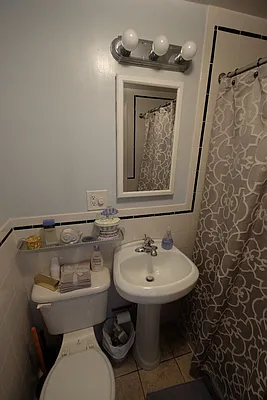 Rented by Keller Williams NYC | media 14