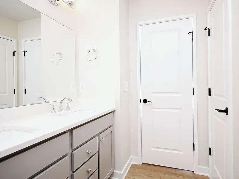 6019 Bicknell St — Photo 18