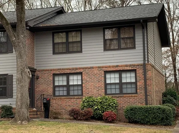 541 N White St APT 13, Carrollton, GA 30117