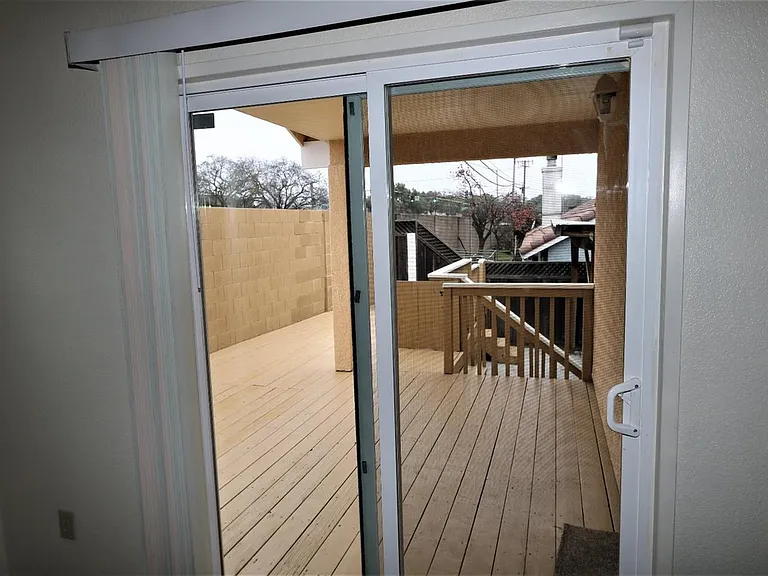 1320 Crater Ave — Photo 6