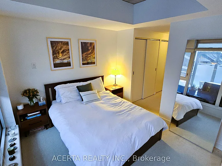 324 Laurier Ave W #702 — Photo 16