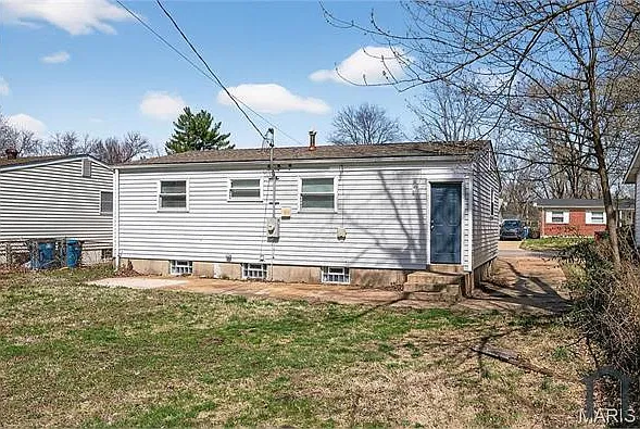 3 bed, 864 sqft, $1,350 — Photo 4