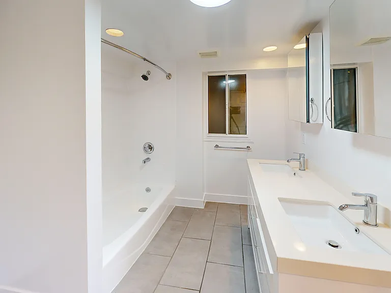 1408 California St #101 — Photo 12