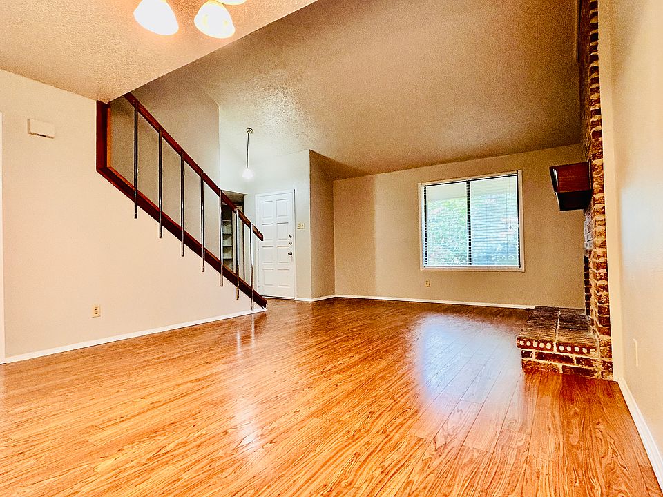 1st image of 2917 Holy Cross Ln