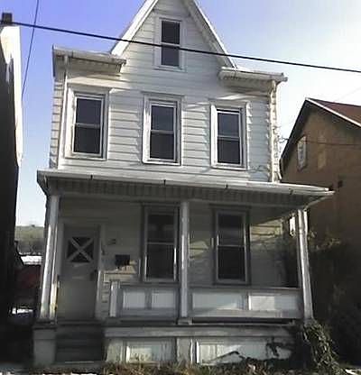1st image of 108 Market St