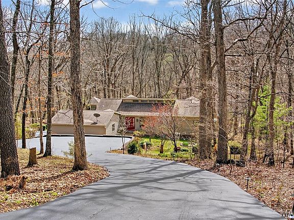 2nd image of 19463 Babler Forest Rd