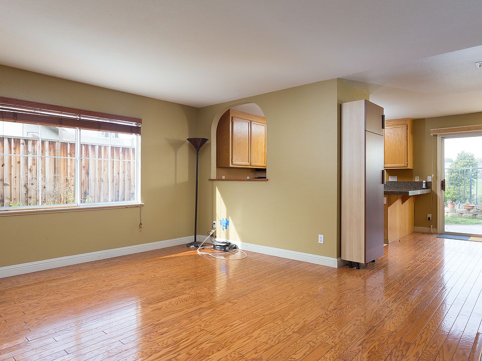 1st image of 3115 Stone Cliff Ct