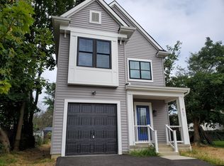 857 Miller Ave, Bryn Mawr, PA 19010