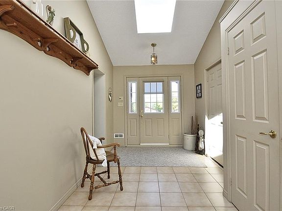 4th image of 1665 Concession Rd