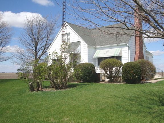 5th image of 3116 E 500 North Rd