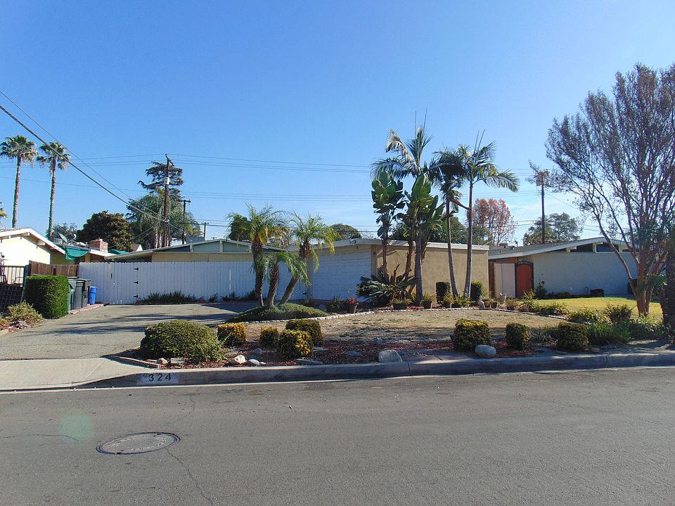 1st image of 324 S Leaf Ave