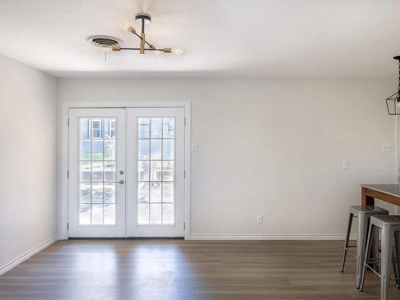 3728 Crossette Dr — Photo 3