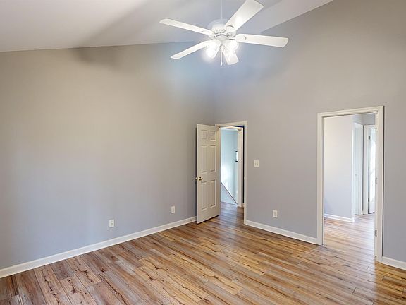 5th image of 1636 Harper Spring Dr