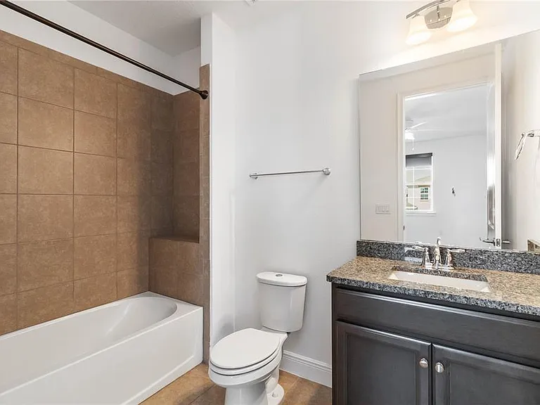 2709 Greenlands St — Photo 28