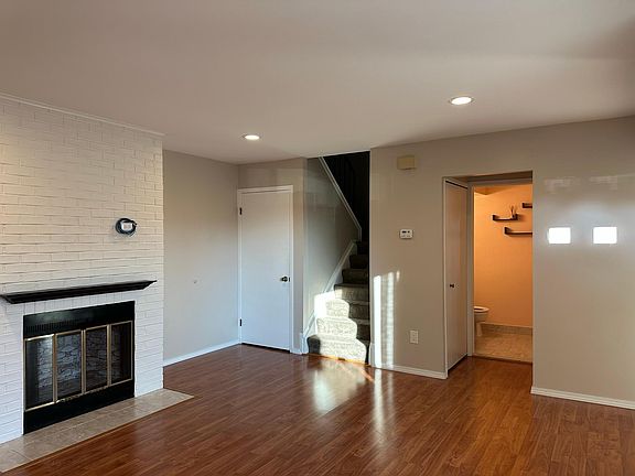 4th image of 37426 Clubhouse Dr #126