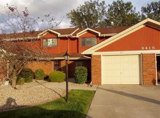 8416 Fairbanks St, Crown Pt, IN 46307