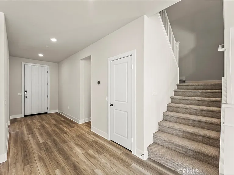 16717 Dara Ave — Photo 6