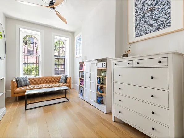 352 West 12th Street image 1 of 6