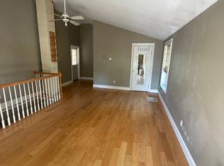 205 Allen Ave APT 5, Portland, ME 04103