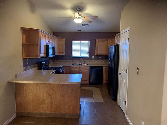 Upgraded Kit with Backsplash