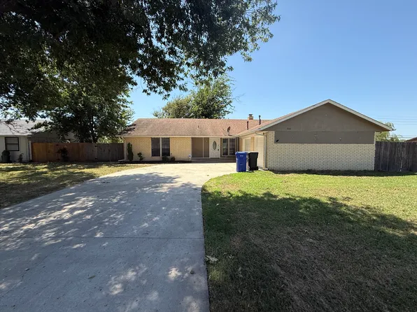 300 S 24th St, Broken Arrow, OK 74014