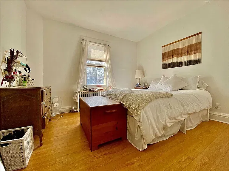 2 bed, $3,100 — Photo 2
