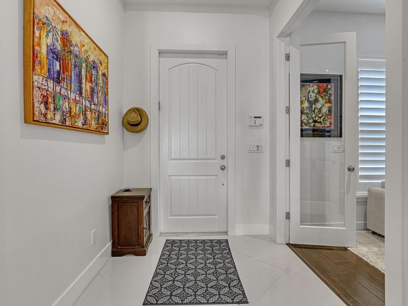 3rd image of 5065 Grandiflora Road