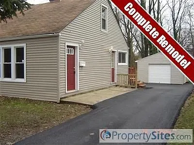 11 Island Dr photo 1