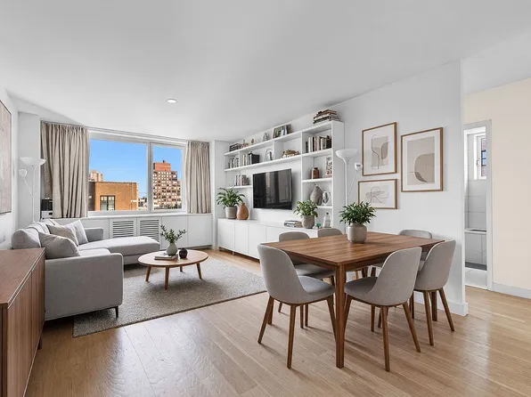301 W 53rd St APT 9E, New York, NY 10019