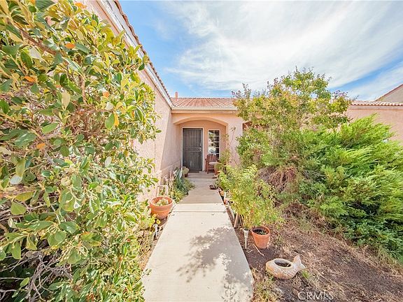 2nd image of 12391 Chuckwalla Ln