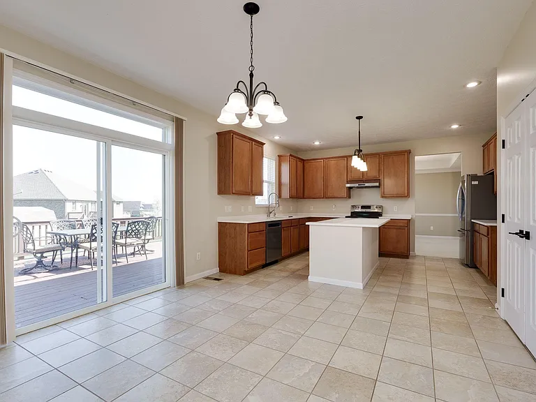 9390 Remington Hill Rd — Photo 17