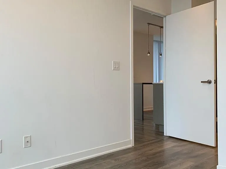 88 Harbour St #3910 — Photo 9