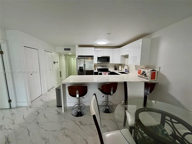 16461 Blatt Blvd #103 — Photo 11