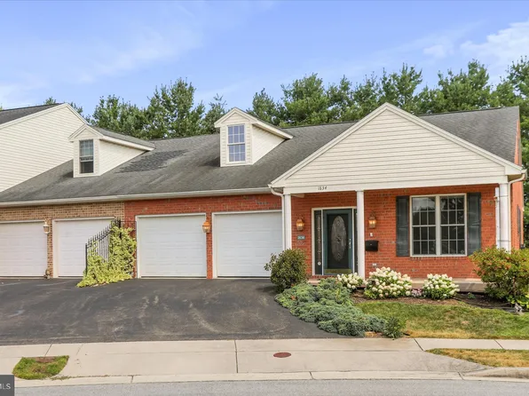1834 Meridian Dr, Hagerstown, MD 21742