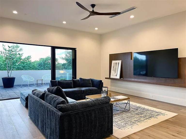 10236 Crestover Dr — Photo 19