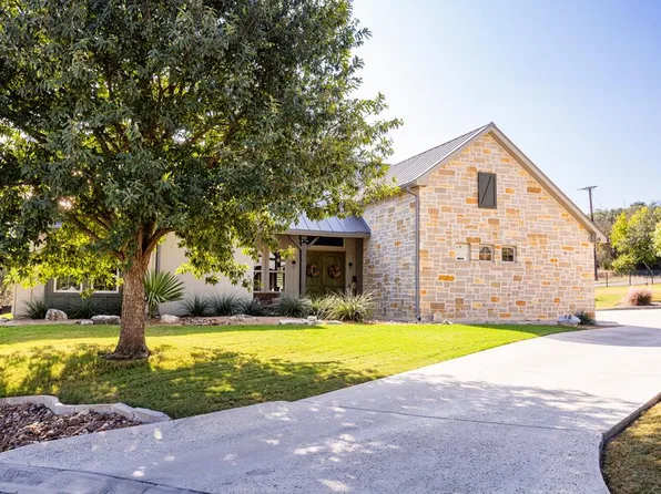 3200-18 Pinnacle Club Dr, Kerrville, TX 78028