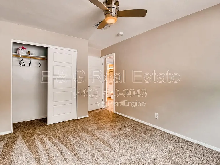 1806 E Don Carlos Ave — Photo 10