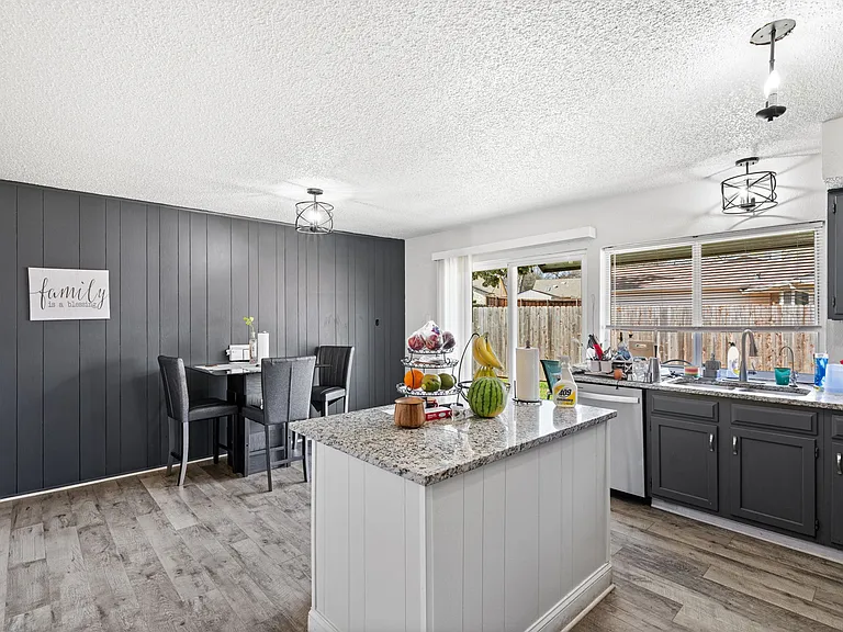 6021 Jester Dr — Photo 11