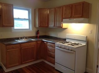 1034 Main St, Woburn, MA 01801