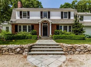 17 Lincoln Ave, Manchester, MA 01944