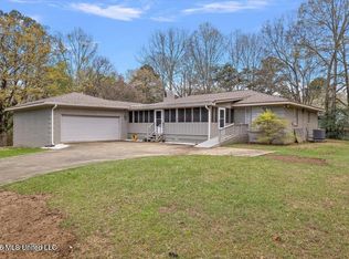 118 Pine Ridge Rd, Florence, MS 39073
