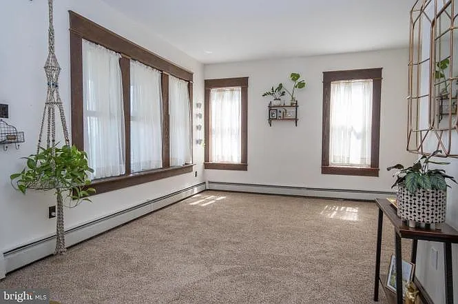 227 Walnut St — Photo 11