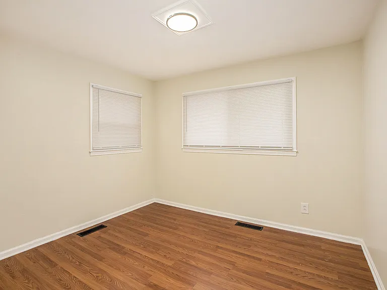 3998 Douglas Ct — Photo 10