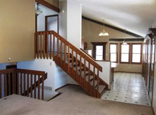 4424 Carmel Dr, Cheyenne, WY 82009