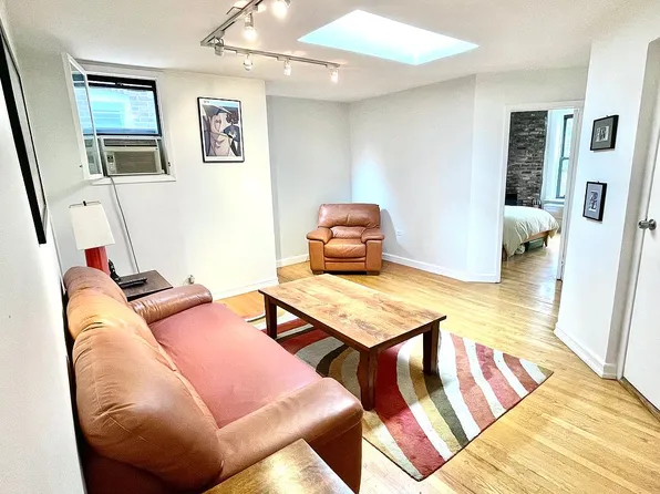 107 Berkeley Pl APT 4R, Brooklyn, NY 11217
