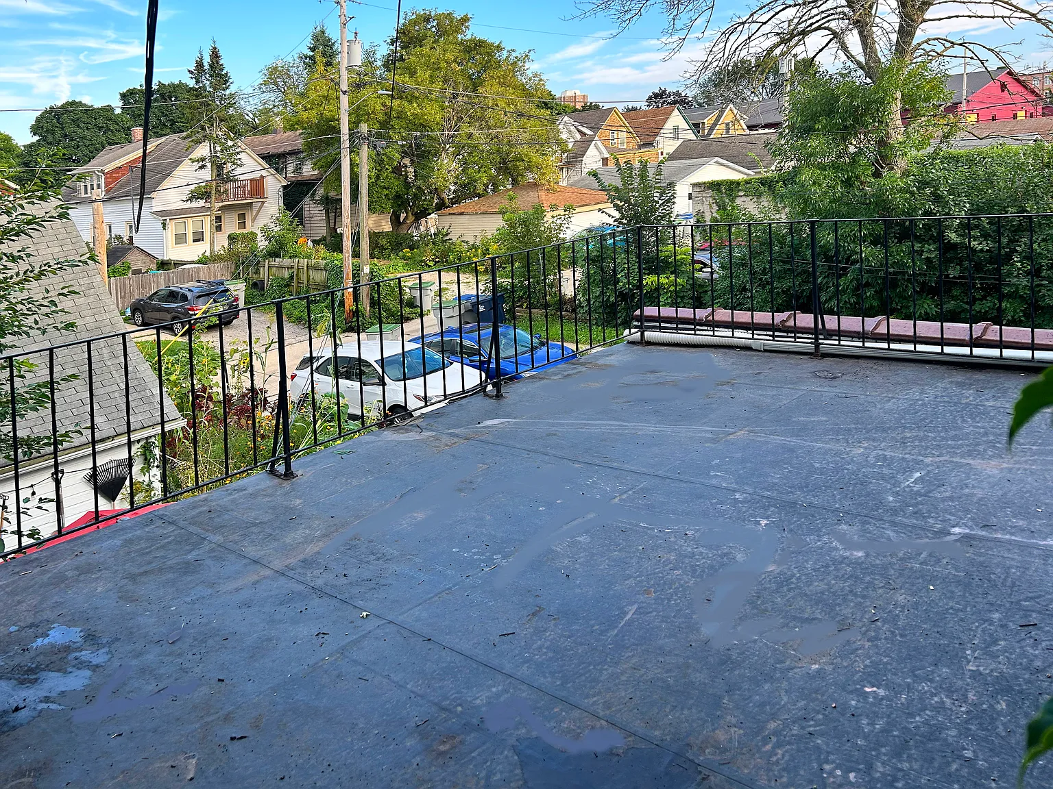 2 bed, 1000 sqft, $1,300 — Photo 3